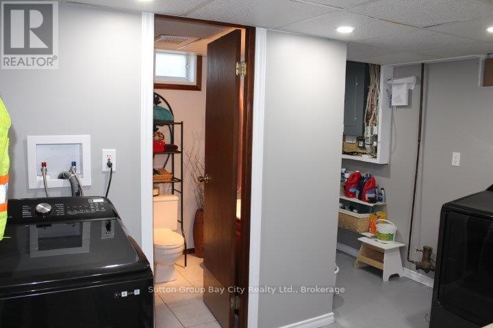 131 Rupert Street, Thunder Bay, Ontario  P7B 3W8 - Photo 14 - X13836398