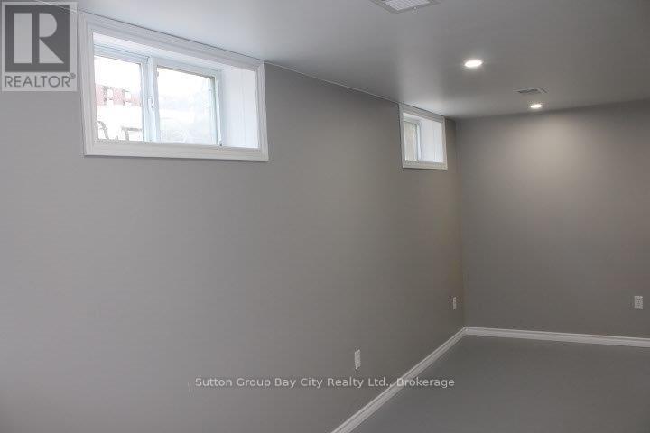 131 Rupert Street, Thunder Bay, Ontario  P7B 3W8 - Photo 9 - X13836398