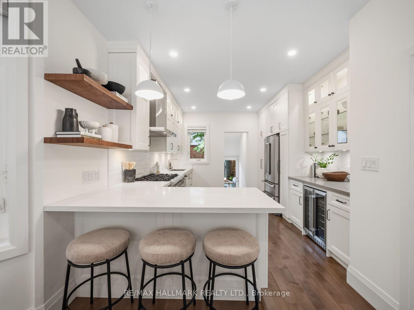 189 Greenwood Avenue, Toronto, Ontario  M4L 2P8 - Photo 13 - E13836280