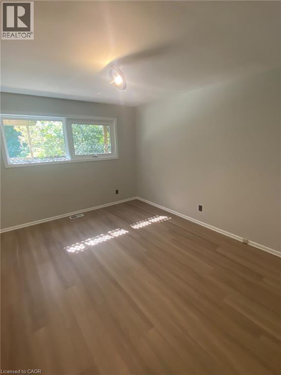 20 Cardill Crescent N, Waterloo, Ontario  N2L 3Y6 - Photo 22 - 40867154