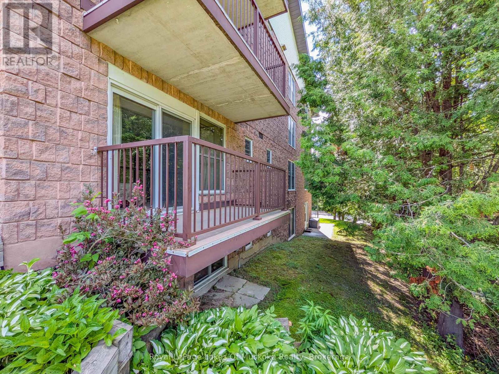 101 - 38 Monck Road, Bracebridge, Ontario P1L 1P4 - Photo 2 - X13836192