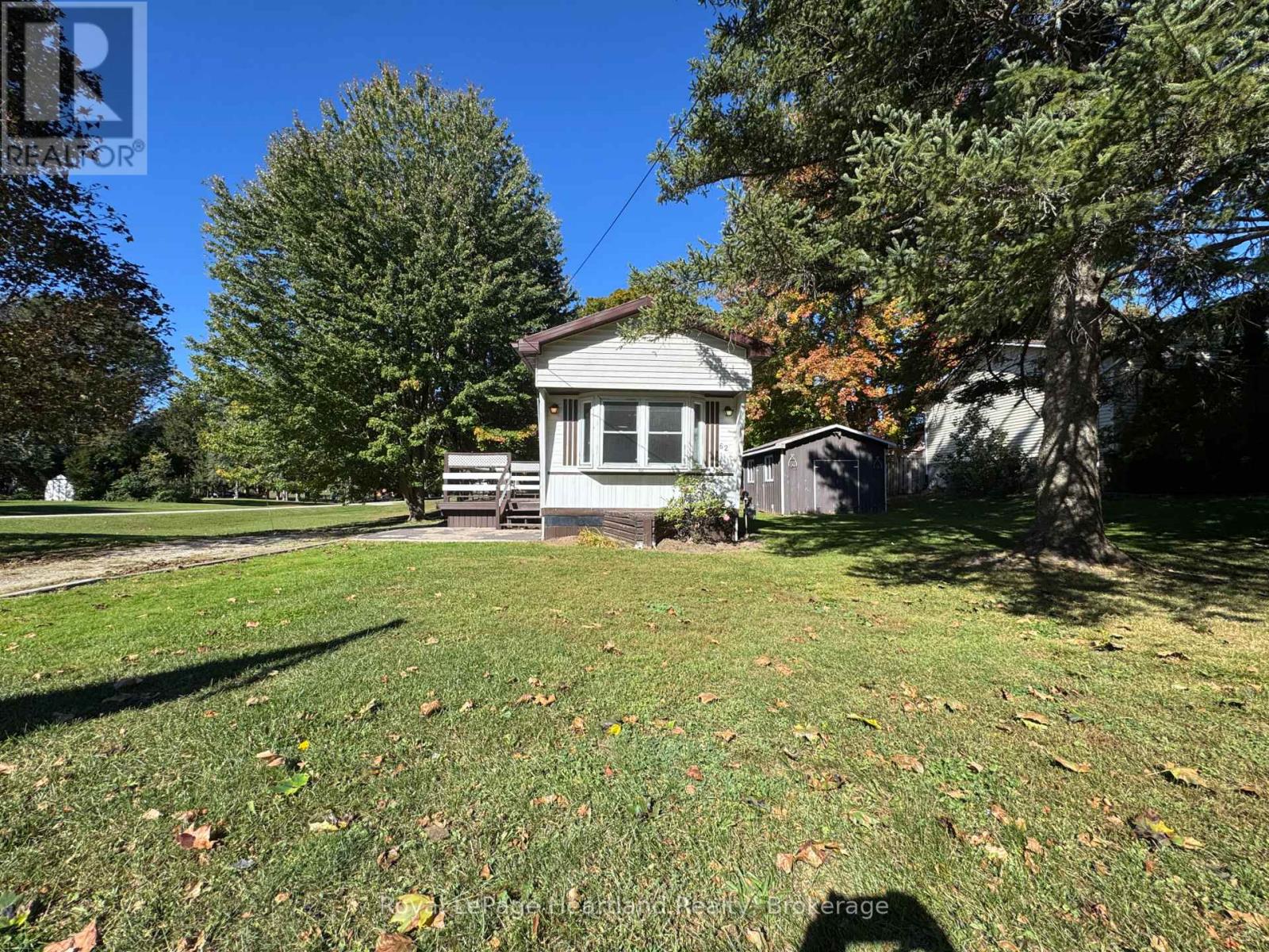 62 Clyde Street, Morris Turnberry, Ontario N0G 1G0 - Photo 12 - X13836238