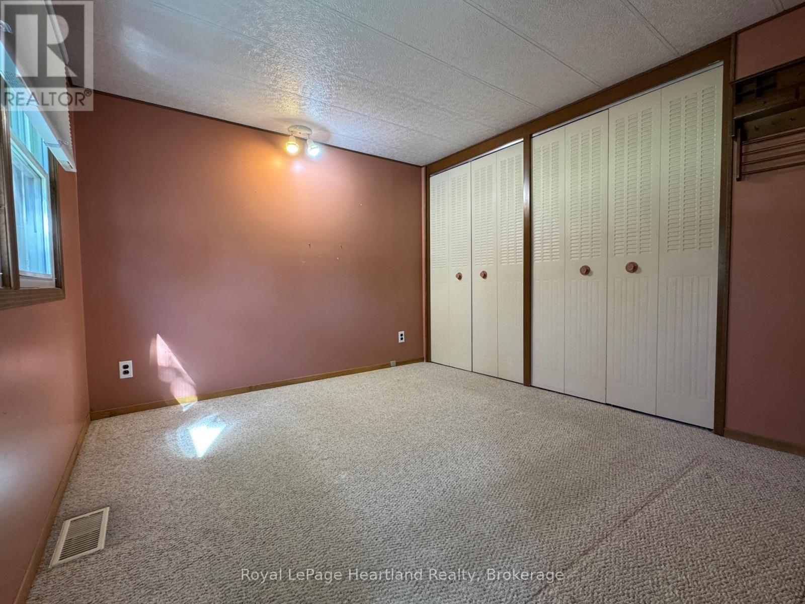62 Clyde Street, Morris Turnberry, Ontario N0G 1G0 - Photo 17 - X13836238