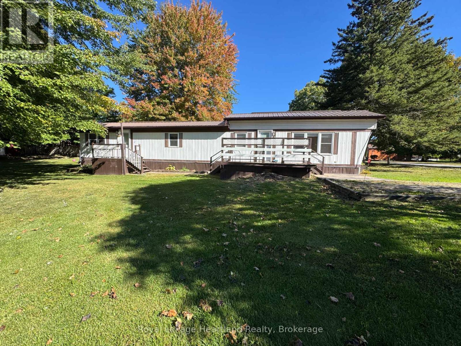 62 Clyde Street, Morris Turnberry, Ontario N0G 1G0 - Photo 22 - X13836238