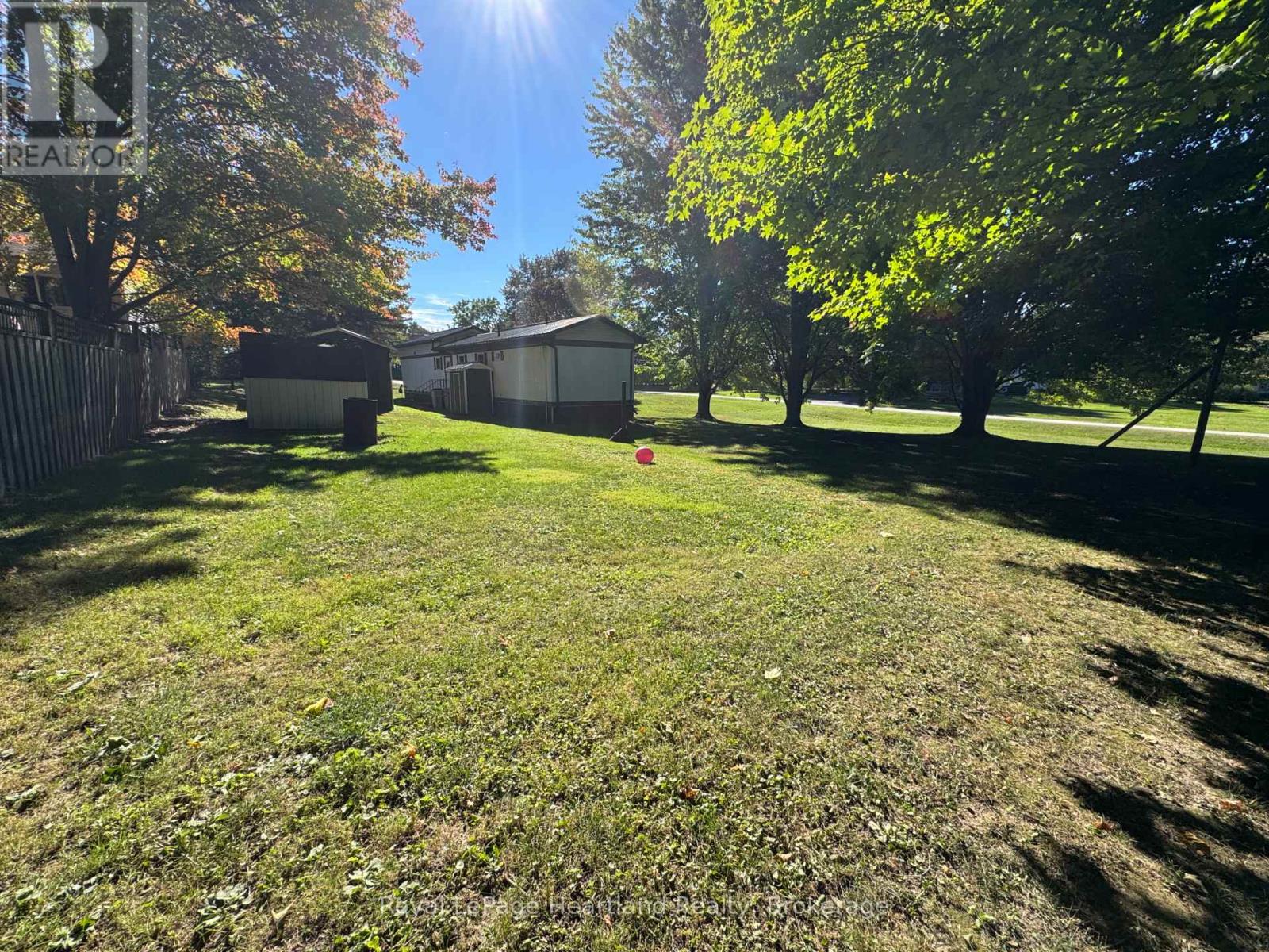 62 Clyde Street, Morris Turnberry, Ontario N0G 1G0 - Photo 6 - X13836238