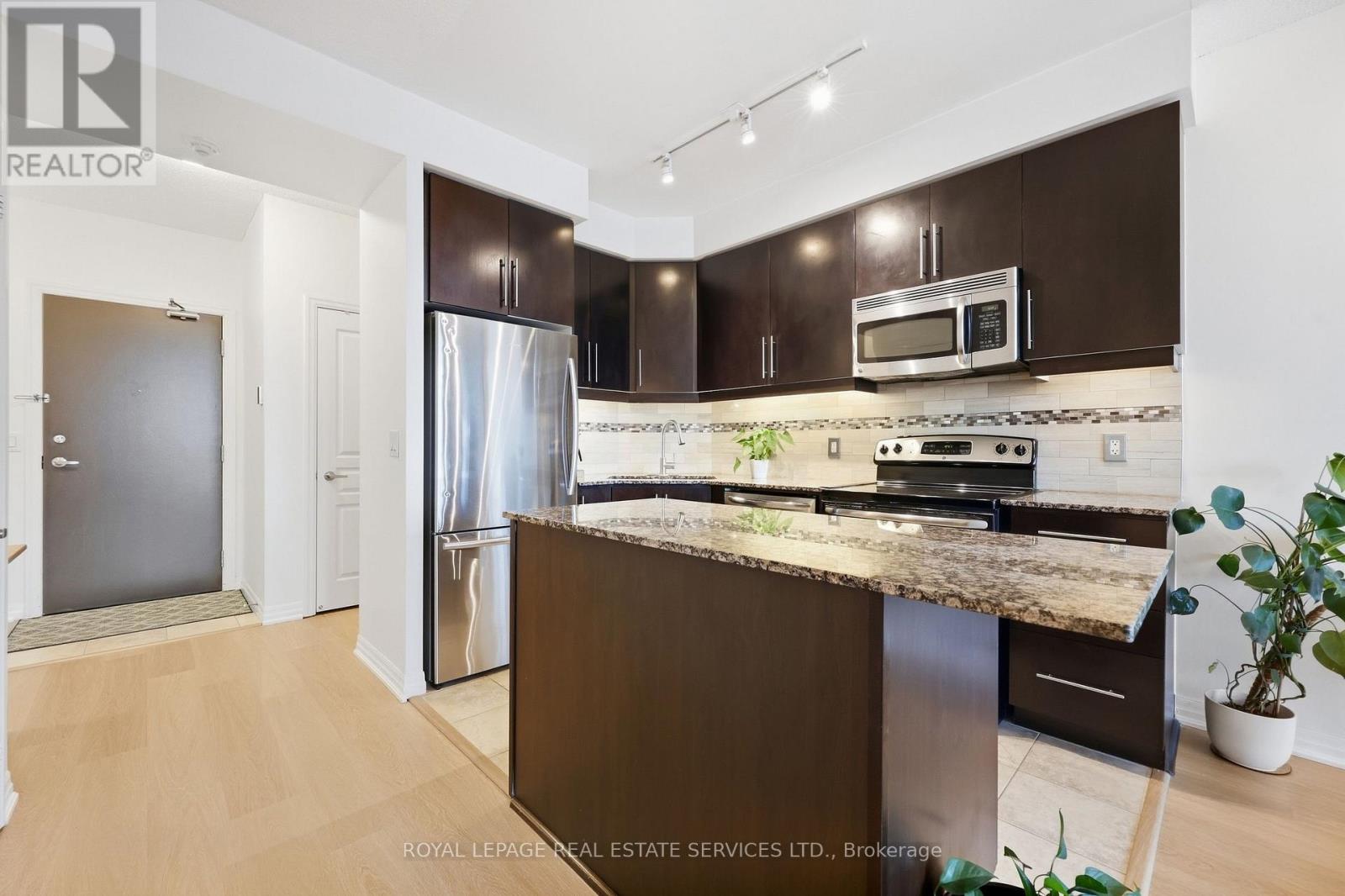 1504 - 223 Webb Drive, Mississauga, Ontario  L5B 0E8 - Photo 19 - W13834596