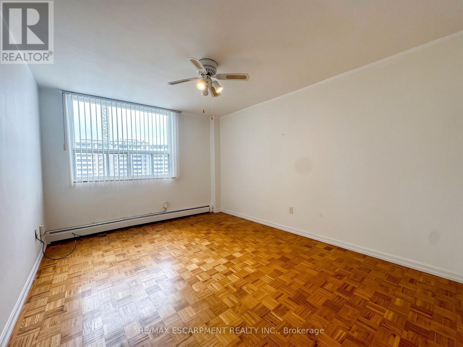 809 - 35 Towering Heights Boulevard, St. Catharines, Ontario  L2T 3G9 - Photo 9 - X13835446