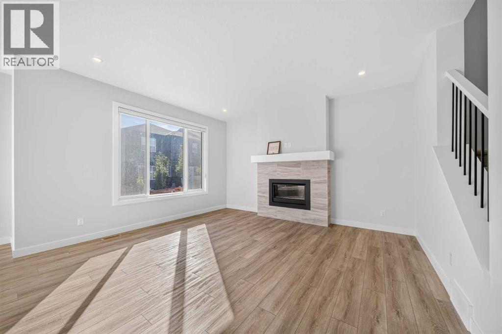 118 Ambleside Heath NW