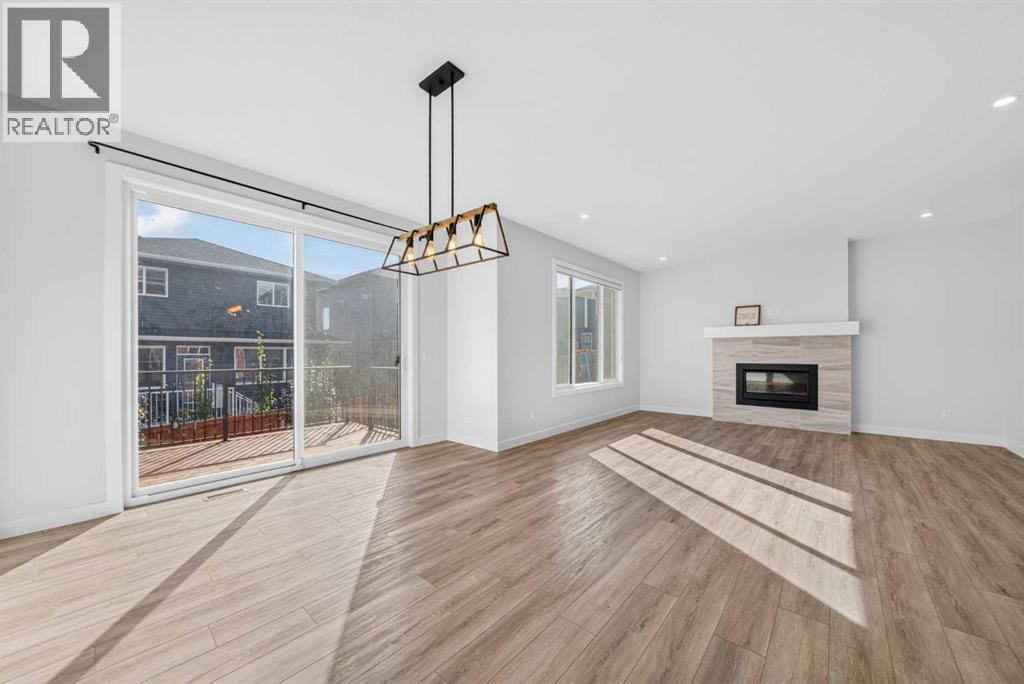 118 Ambleside Heath NW