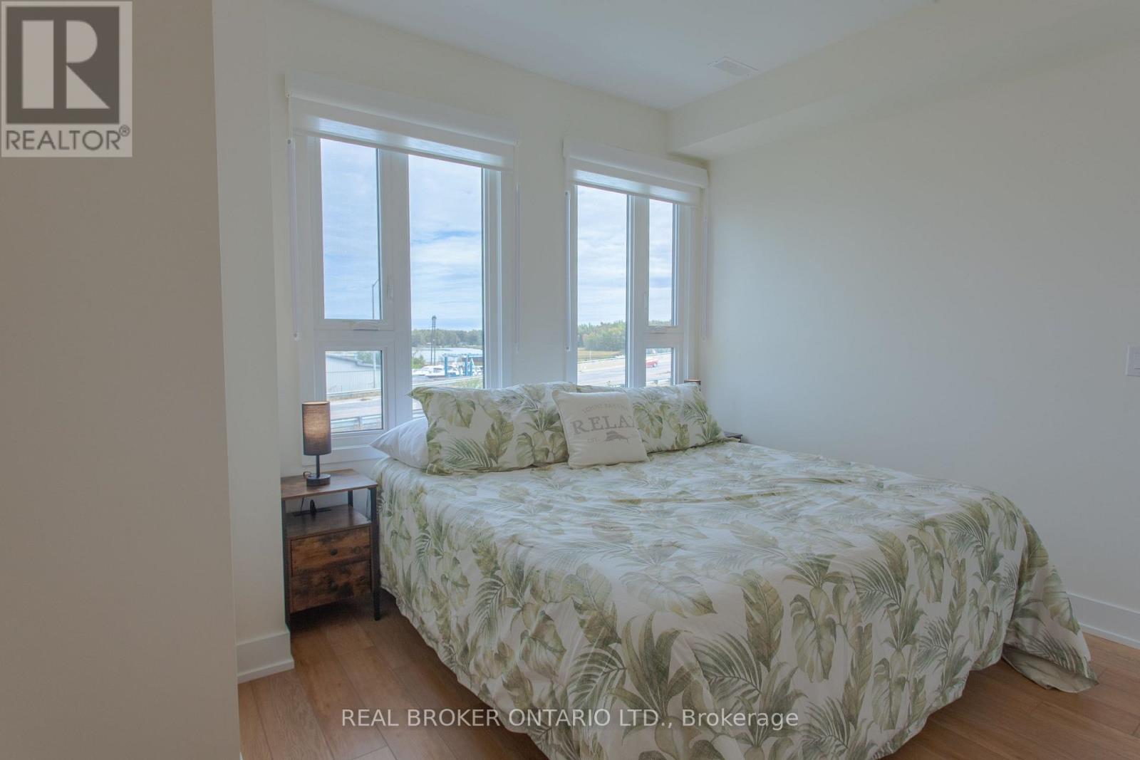11 Mariners Pier Way, Orillia, Ontario  L3V 8P4 - Photo 16 - S13836306