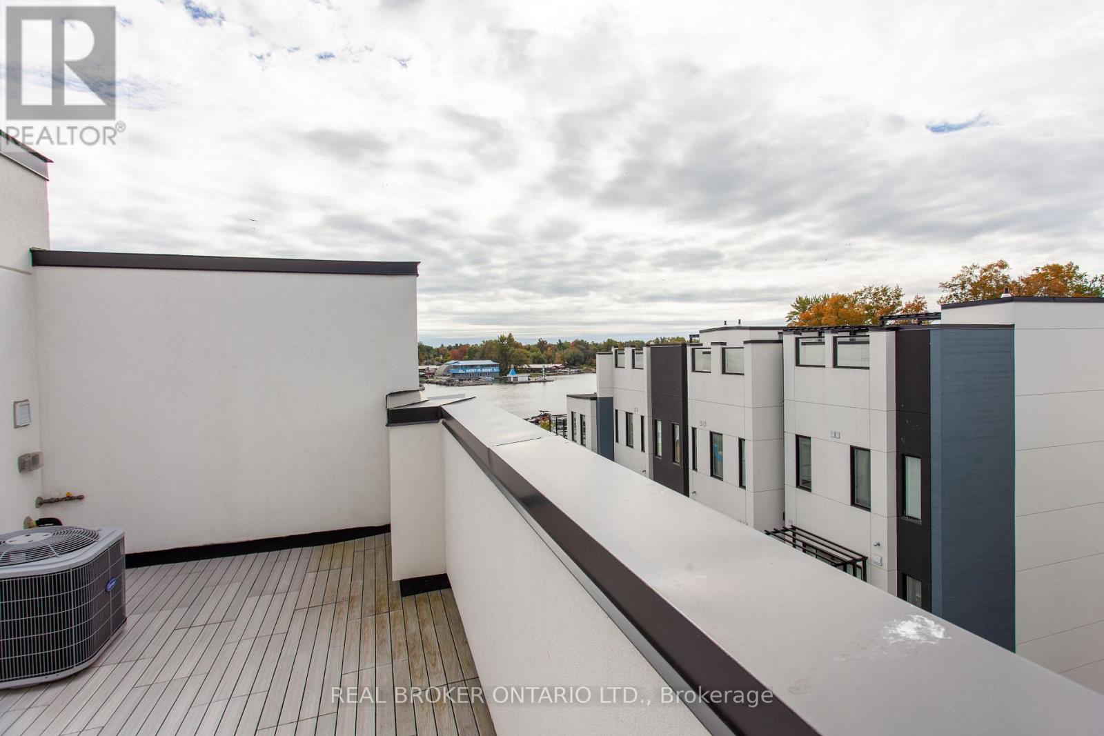 11 Mariners Pier Way, Orillia, Ontario  L3V 8P4 - Photo 29 - S13836306