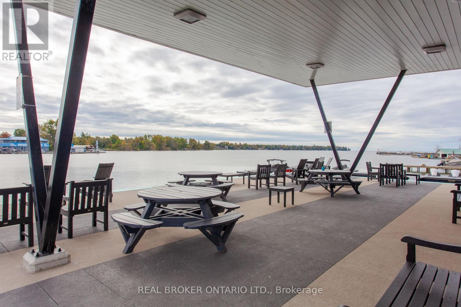 11 Mariners Pier Way, Orillia, Ontario  L3V 8P4 - Photo 35 - S13836306