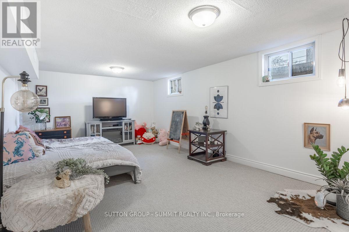 16 - 4018 Longmoor Drive, Burlington, Ontario  L7L 1X2 - Photo 22 - W13836202