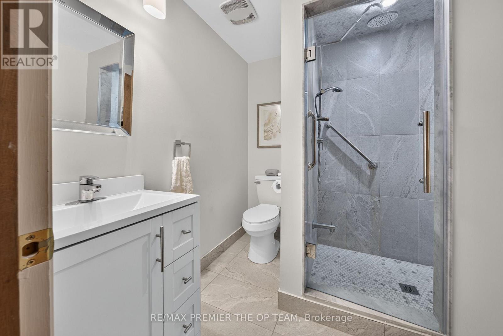 97 Firgrove Crescent, Toronto, Ontario  M3N 1K5 - Photo 28 - W13836308