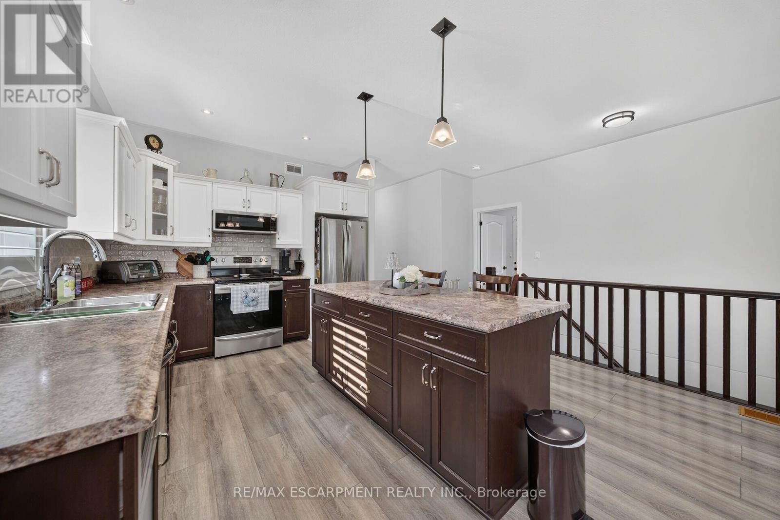 10 Macneil Court, Haldimand, Ontario  N0A 1H0 - Photo 19 - X13836314