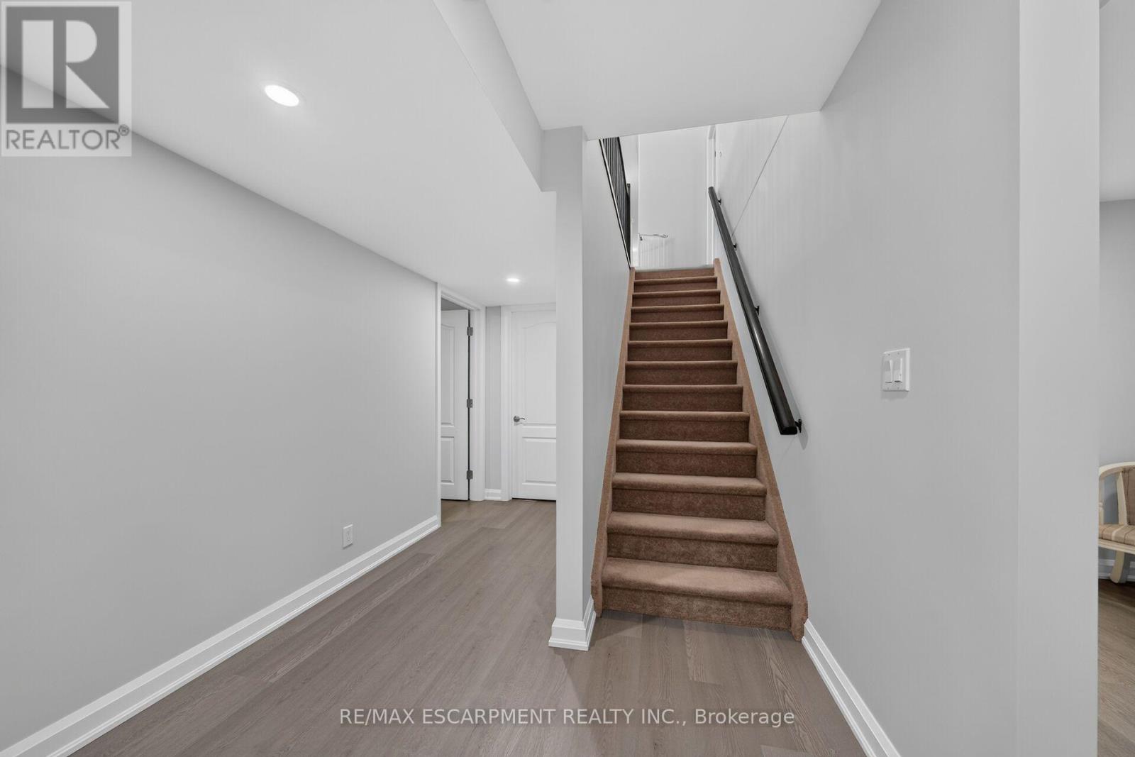 10 Macneil Court, Haldimand, Ontario  N0A 1H0 - Photo 32 - X13836314