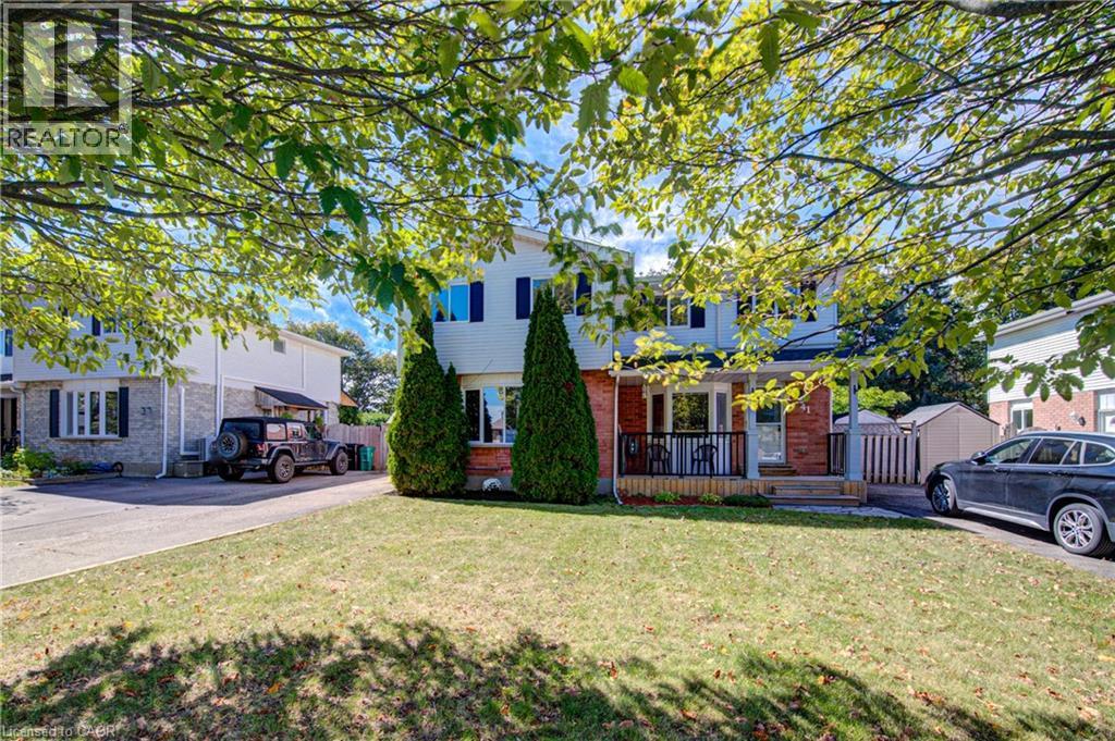 39 Connelly Drive, Kitchener, Ontario  N2N 2T7 - Photo 2 - 40867144