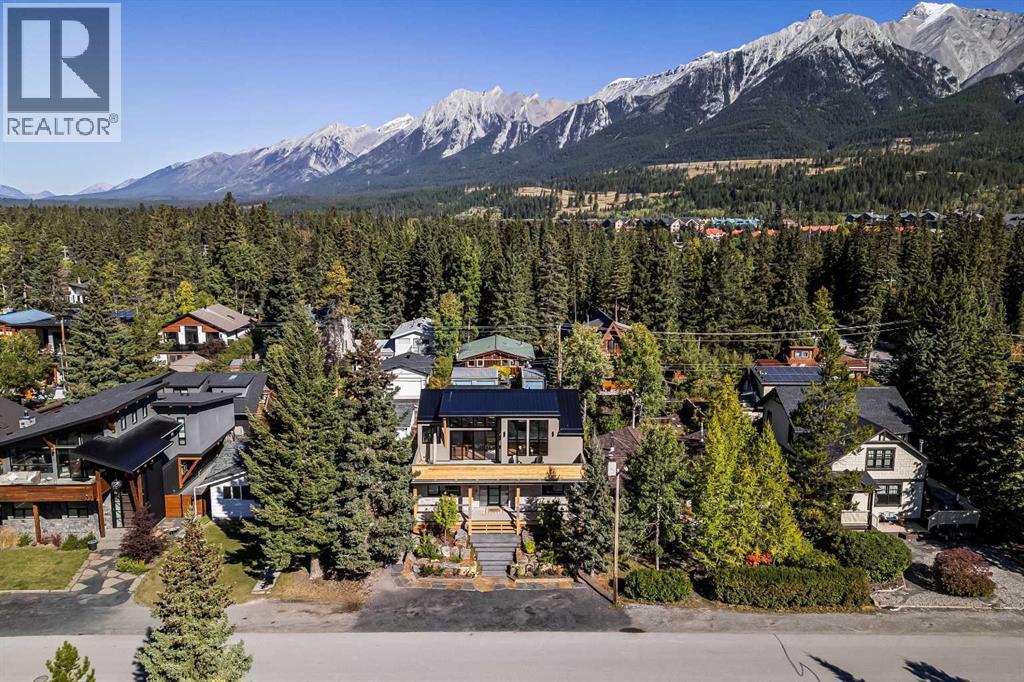 914 15th Street, Canmore, Alberta  T1W 2X3 - Photo 2 - A2348015
