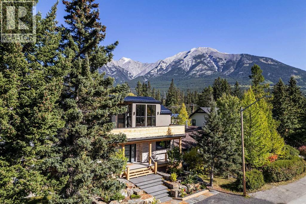 914 15th Street, Canmore, Alberta  T1W 2X3 - Photo 43 - A2348015