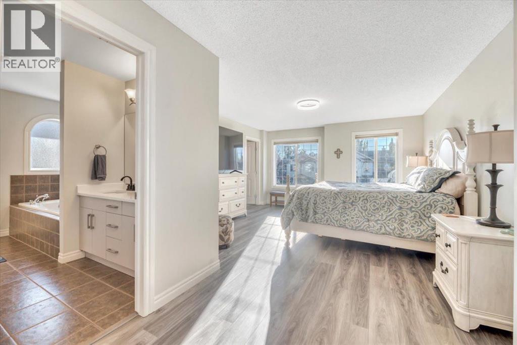 116 Chaparral Ravine View SE
