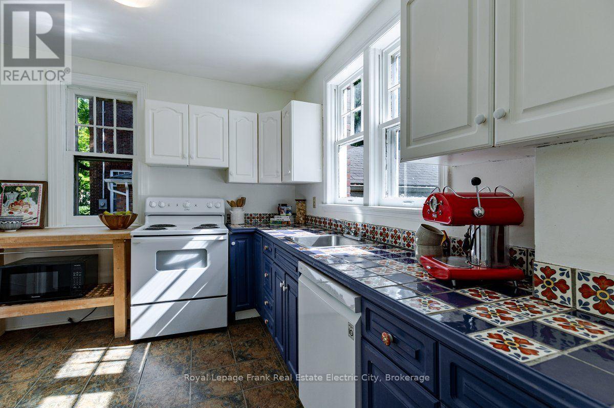 567 King Street, Peterborough, Ontario  K9J 2T4 - Photo 18 - X13836468