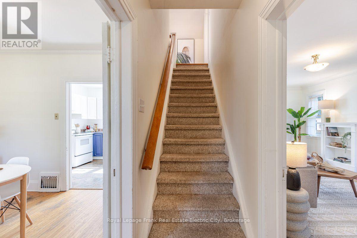 567 King Street, Peterborough, Ontario  K9J 2T4 - Photo 4 - X13836468