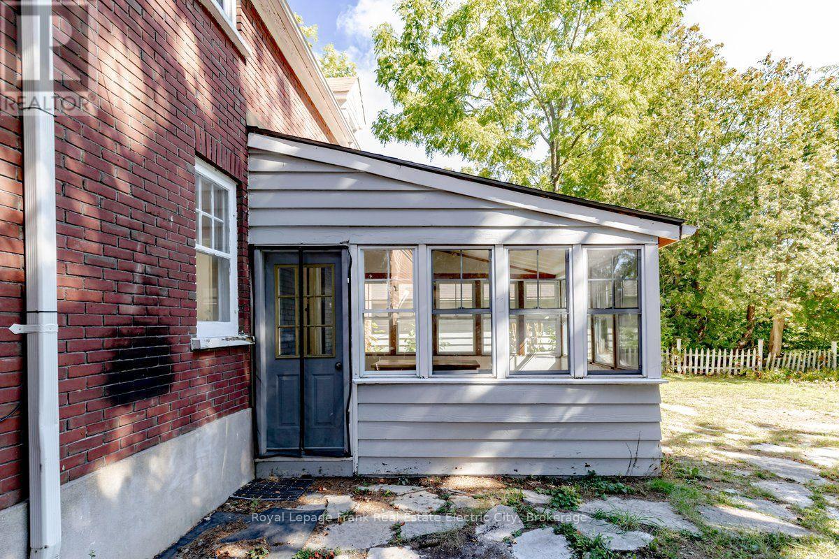 567 King Street, Peterborough, Ontario  K9J 2T4 - Photo 46 - X13836468