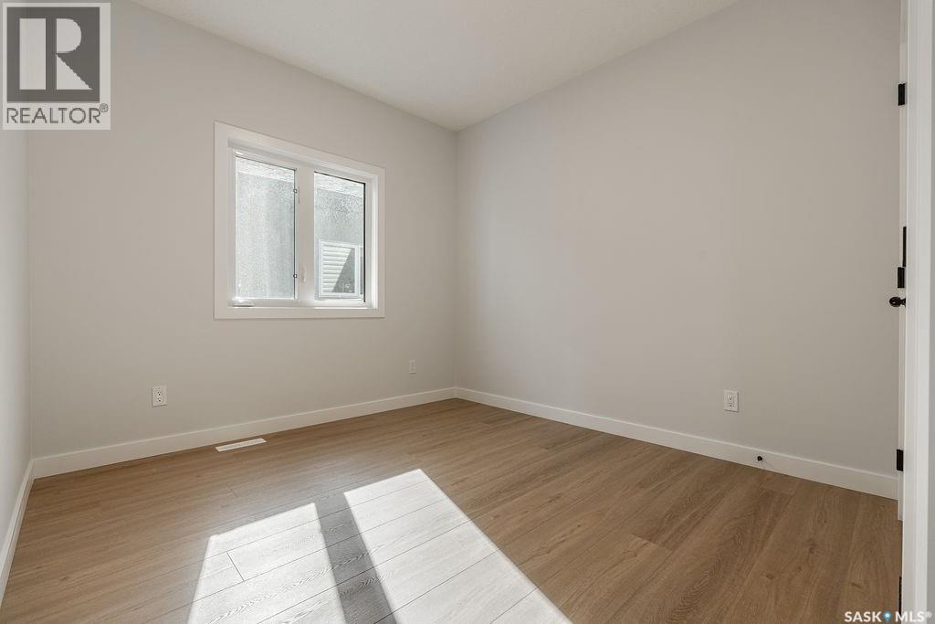 492 Woolf Bend, Saskatoon, Saskatchewan  S7W 1E4 - Photo 15 - SK049738