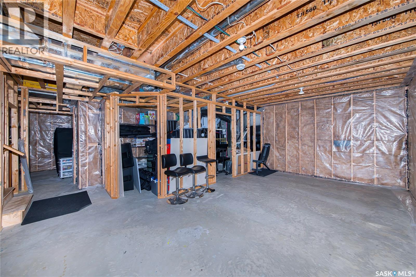402 Meadows Boulevard, Saskatoon, Saskatchewan  S7V 0E7 - Photo 36 - SK049604