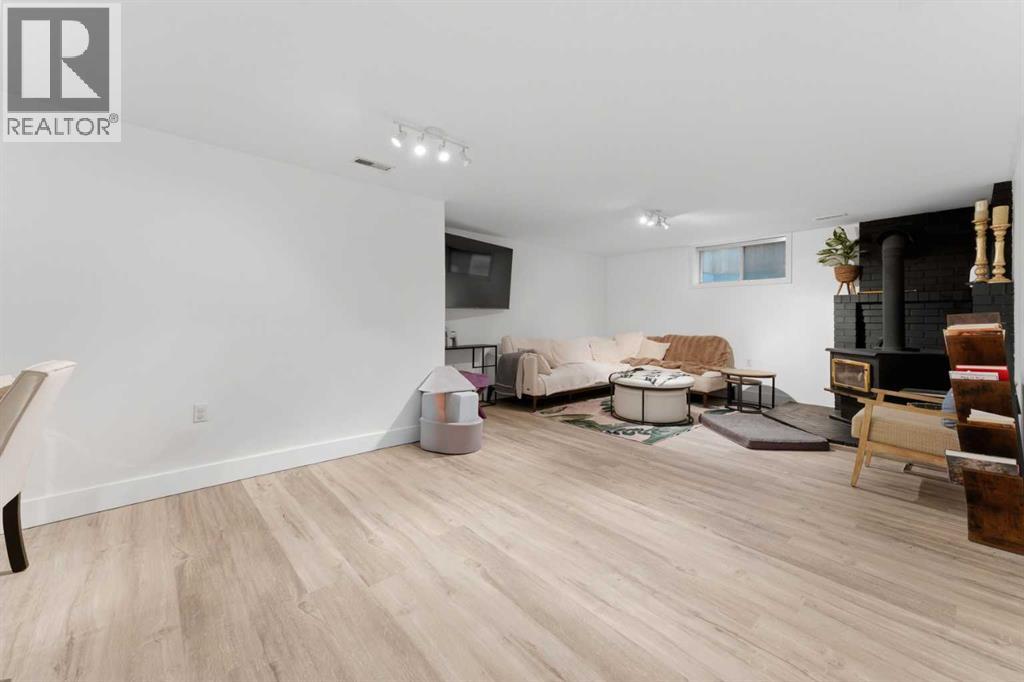 5316 La Salle Crescent Sw, Calgary, Alberta  T3E 5Y5 - Photo 24 - A2343598