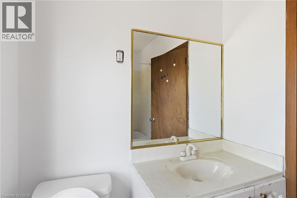 53 Albert Street Unit# Front, Welland, Ontario  L3B 4L3 - Photo 27 - 40843913