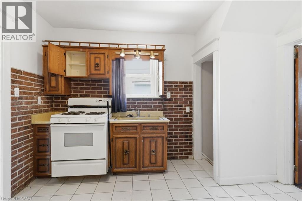 53 Albert Street Unit# Front, Welland, Ontario  L3B 4L3 - Photo 10 - 40843913