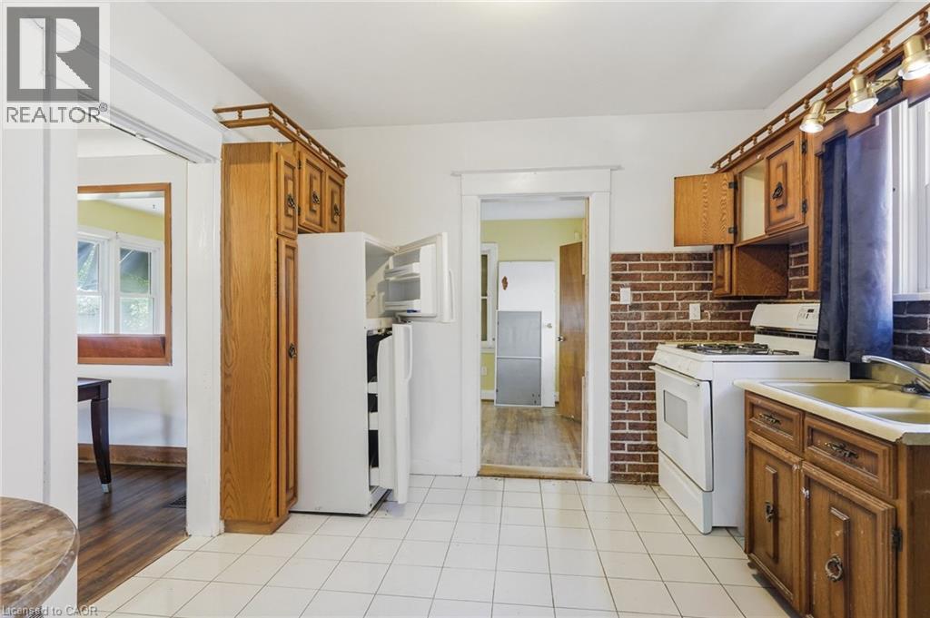 53 Albert Street Unit# Front, Welland, Ontario  L3B 4L3 - Photo 9 - 40843913