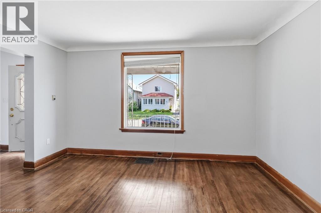 53 Albert Street Unit# Front, Welland, Ontario  L3B 4L3 - Photo 4 - 40843913