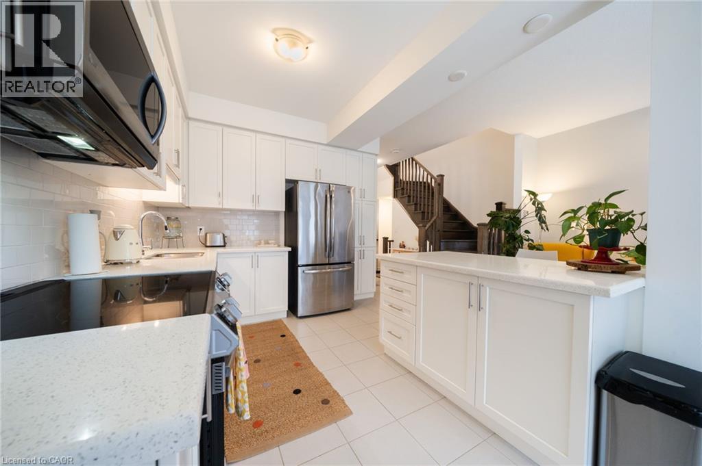 30 Cleland Avenue, Hamilton, Ontario  L9K 0J9 - Photo 13 - 40866673