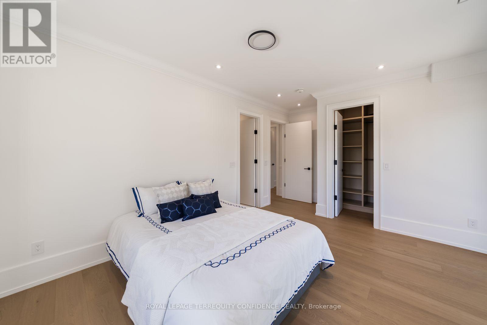 229 Florence Avenue, Toronto, Ontario  M2N 1G7 - Photo 32 - C13836466