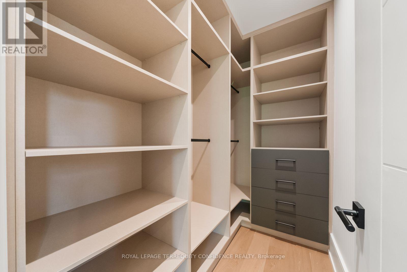 229 Florence Avenue, Toronto, Ontario  M2N 1G7 - Photo 36 - C13836466
