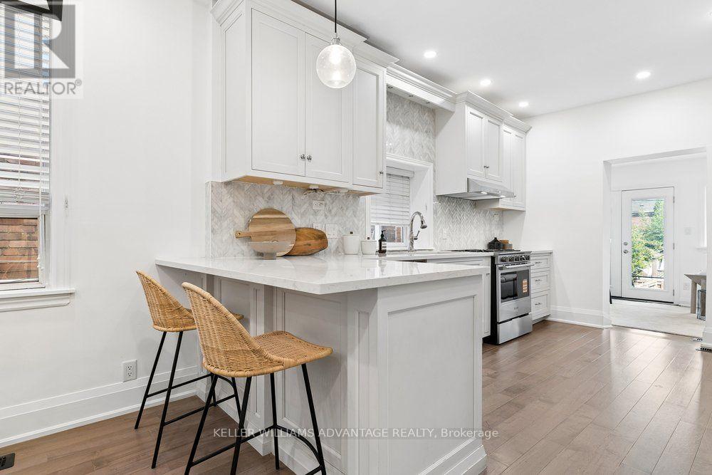 509 Crawford Street, Toronto, Ontario  M6G 3J9 - Photo 10 - C13836480