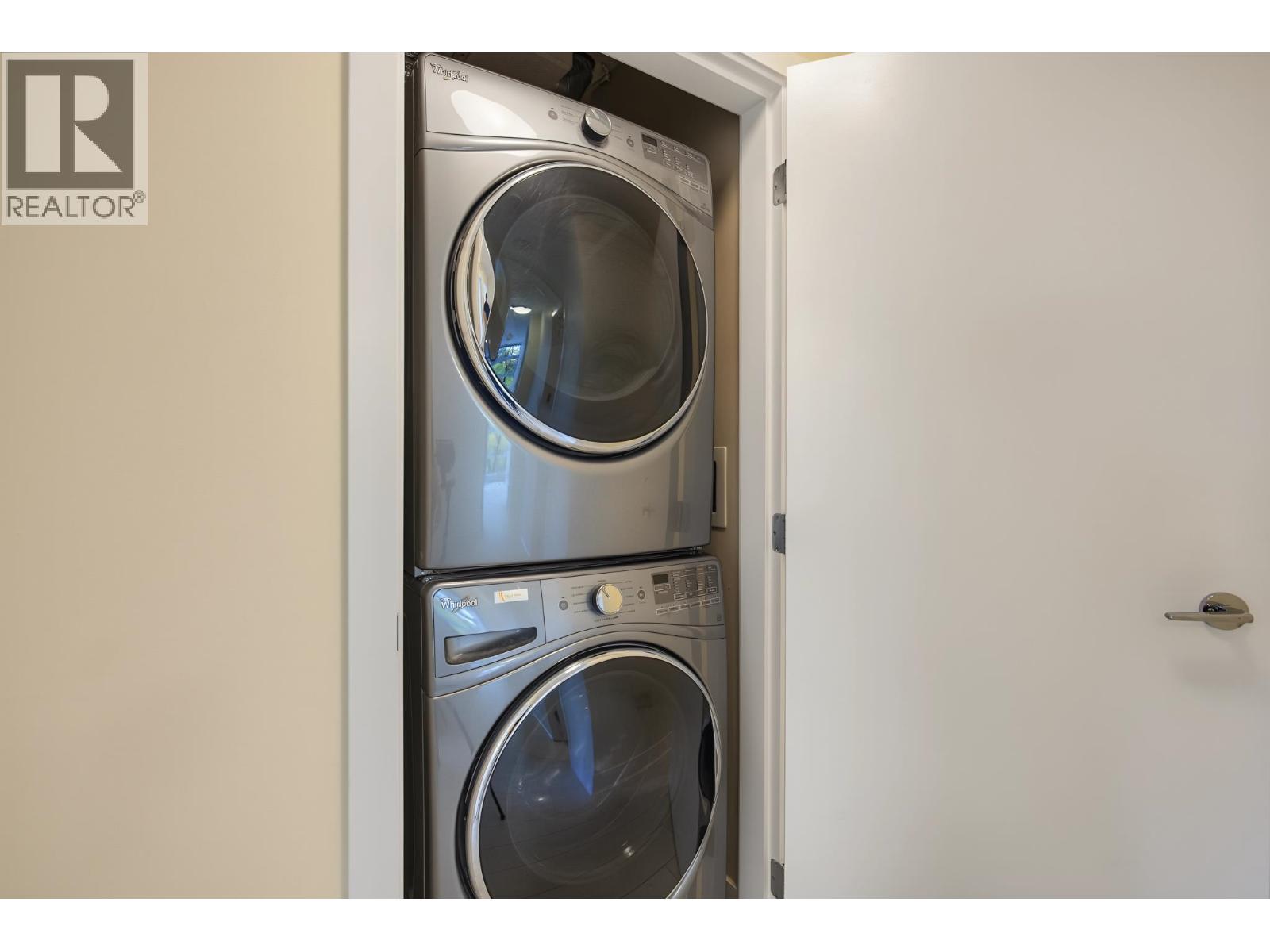408 158 W 13th Street, North Vancouver, British Columbia  V7M 0A7 - Photo 12 - R3170143
