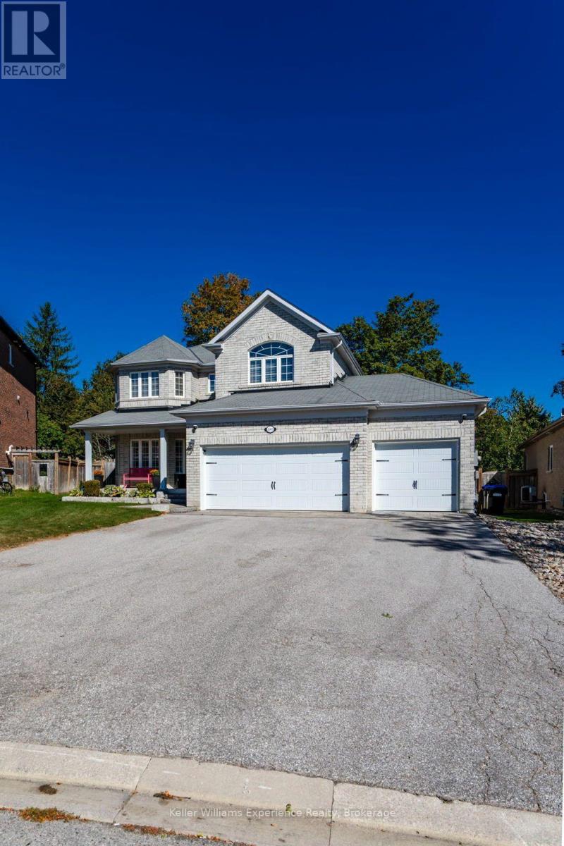 2007 Celeste Street, Innisfil, Ontario L9S 4Z6 - Photo 2 - N13836408
