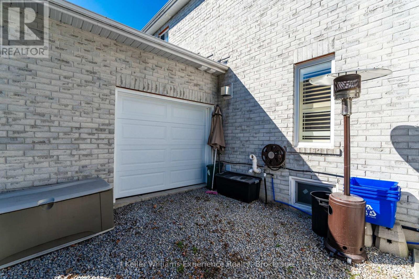 2007 Celeste Street, Innisfil, Ontario L9S 4Z6 - Photo 36 - N13836408