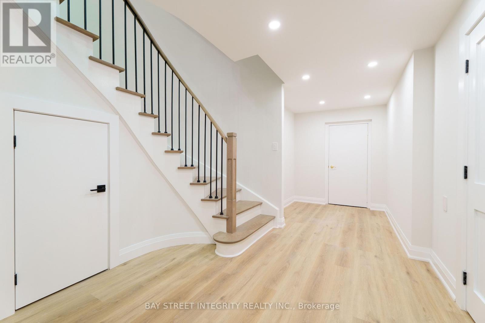 2247 Rodick Road, Markham, Ontario  L6C 1R1 - Photo 38 - N13836484