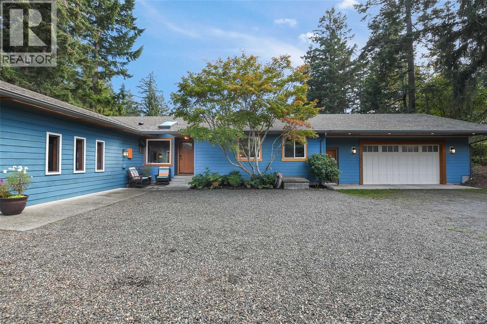 606 Colby Rd, Comox, British Columbia