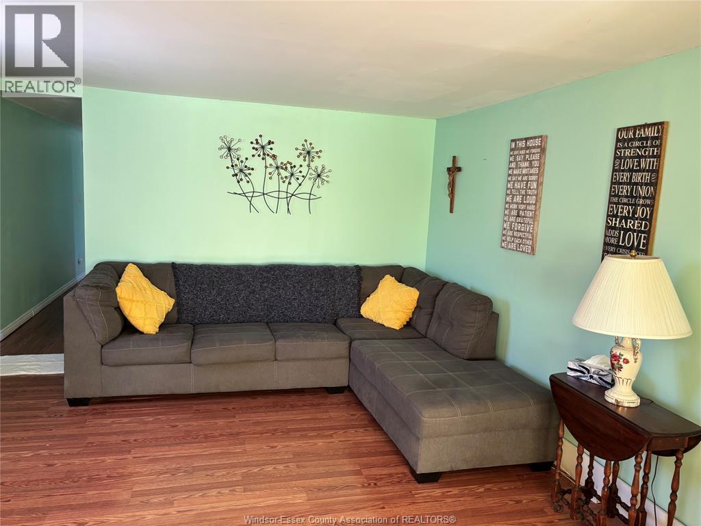386 North Malden, Essex, Ontario  N8M 2V3 - Photo 4 - 26023817