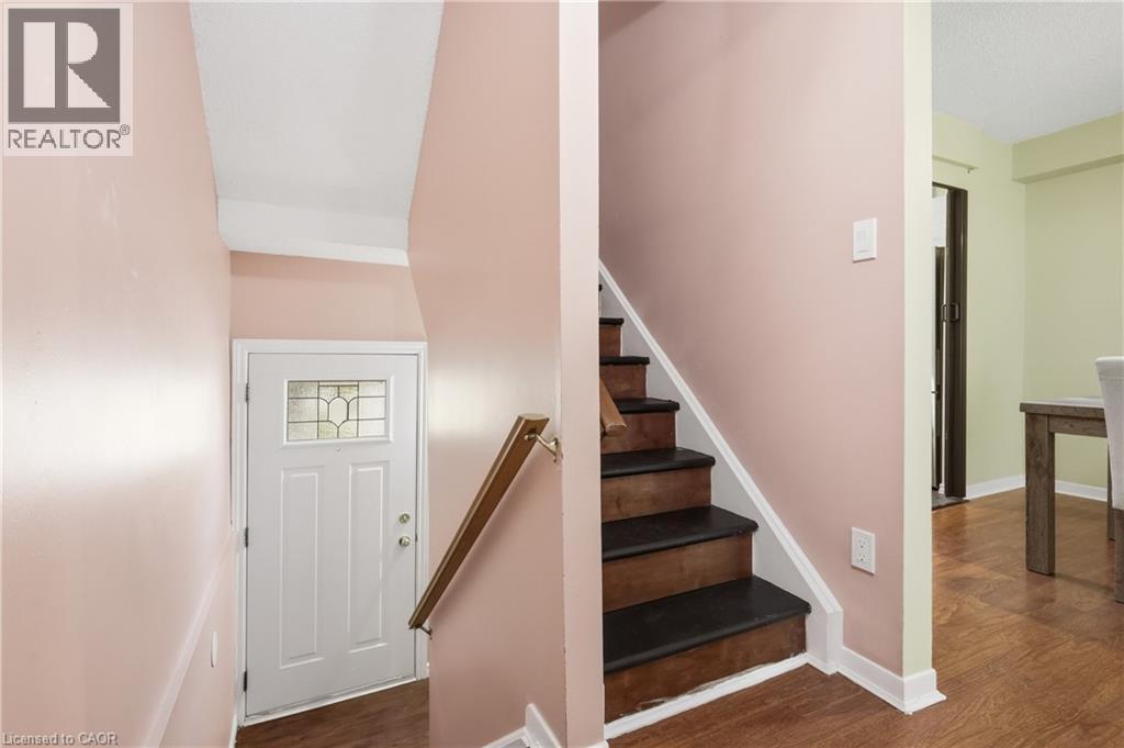 63 Fonthill Road Unit# 14, Hamilton, Ontario  L9C 6T1 - Photo 6 - 40845002
