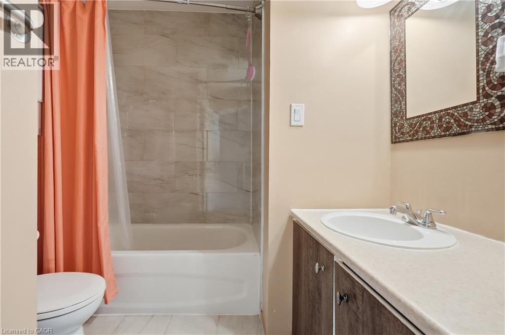 63 Fonthill Road Unit# 14, Hamilton, Ontario  L9C 6T1 - Photo 21 - 40845002