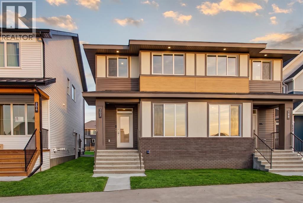 202 Starling Boulevard Nw, Calgary, Alberta  T3P 3E1 - Photo 1 - A2348499