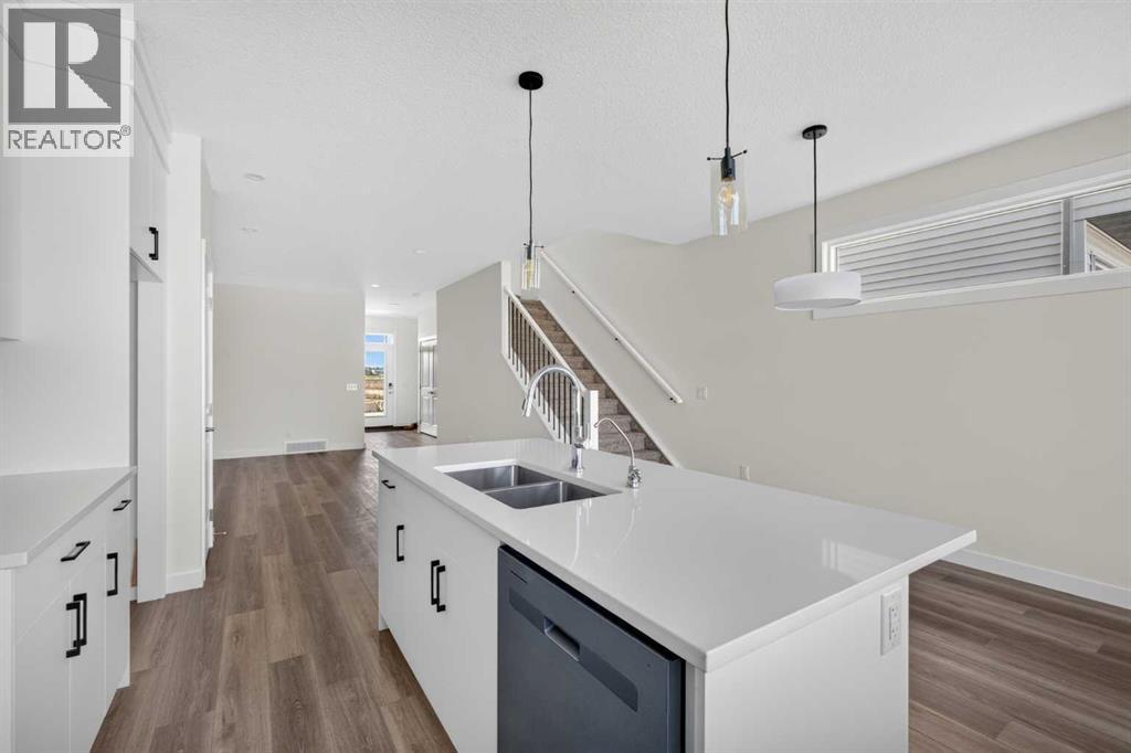 202 Starling Boulevard Nw, Calgary, Alberta  T3P 3E1 - Photo 17 - A2348499