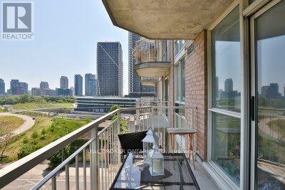 802 - 18 Stafford Street, Toronto, Ontario  M5V 3W4 - Photo 17 - C13835394