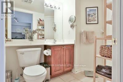 802 - 18 Stafford Street, Toronto, Ontario  M5V 3W4 - Photo 23 - C13835394